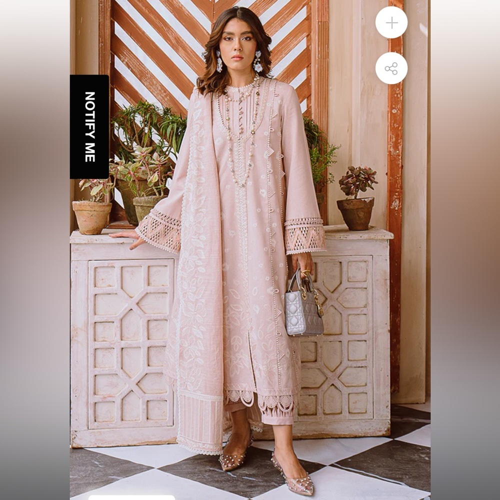 SUFFUSE - Pakistani 3 piece outfit